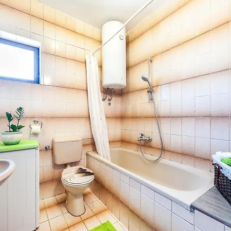 Appartamento Family Friendly Seaside Zaton, Krka - 12416