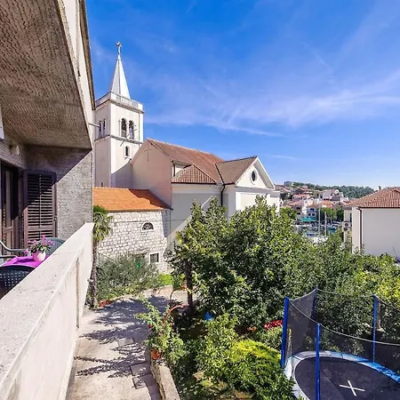 Family Friendly Seaside Apartments Zaton, Krka - 12416 *