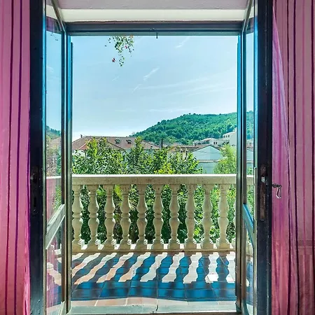 Family Friendly Seaside Zaton, Krka - 12416 Appartement