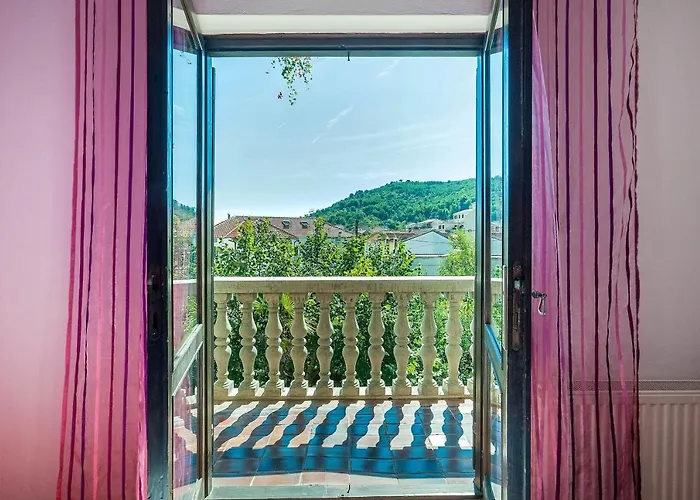 Family Friendly Seaside Apartments Zaton, Krka - 12416 Apartment